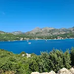 Rina Apartament Slano