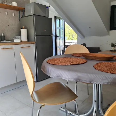 Rina Apartment Slano